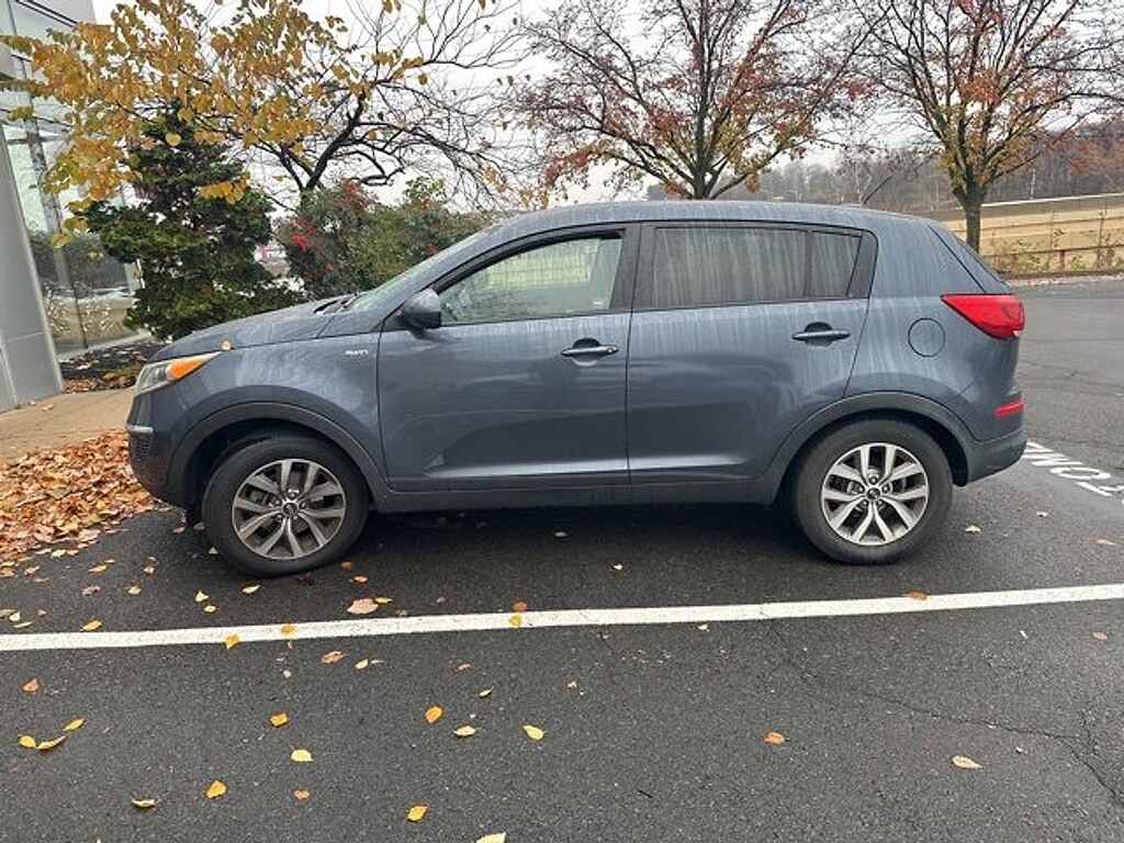 Used 2016 Kia Sportage LX AWD SUV