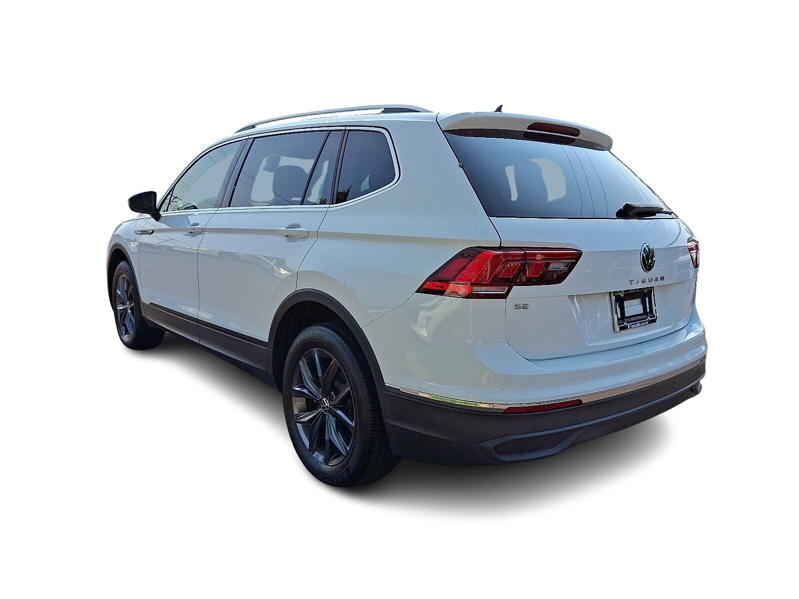 2022 Volkswagen Tiguan SE photo 4