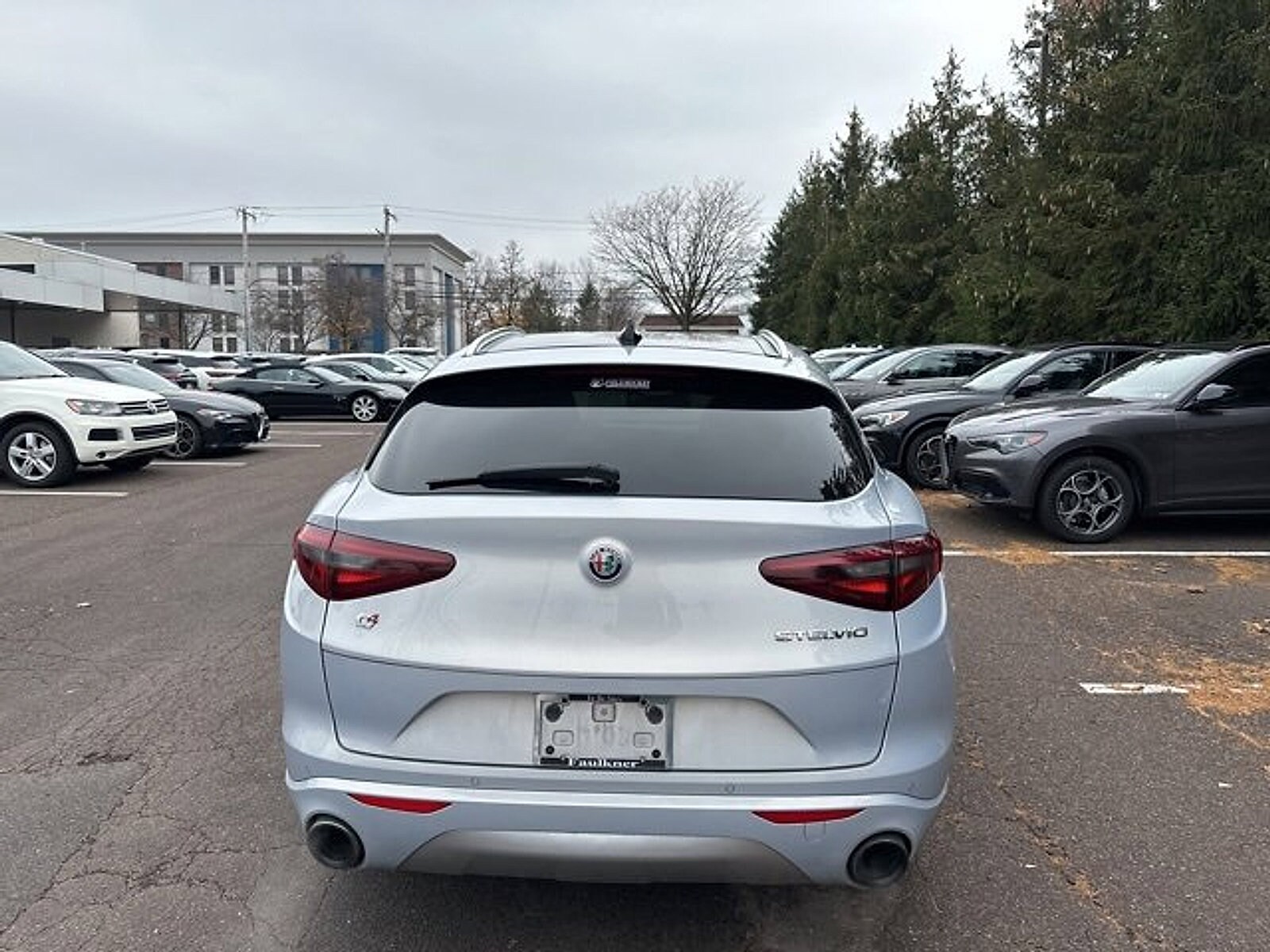 2021 Alfa Romeo Stelvio Ti photo 4