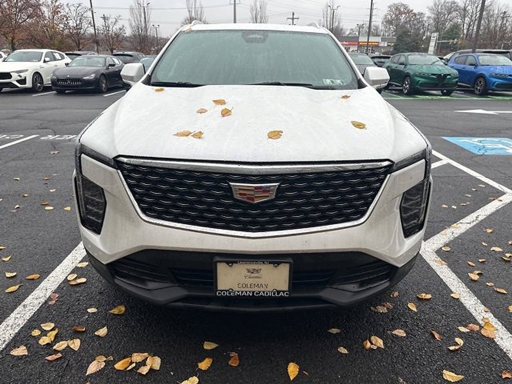 Used 2024 CADILLAC XT4 Luxury SUV