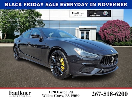 2023 Maserati Ghibli Modena Q4 Sedan