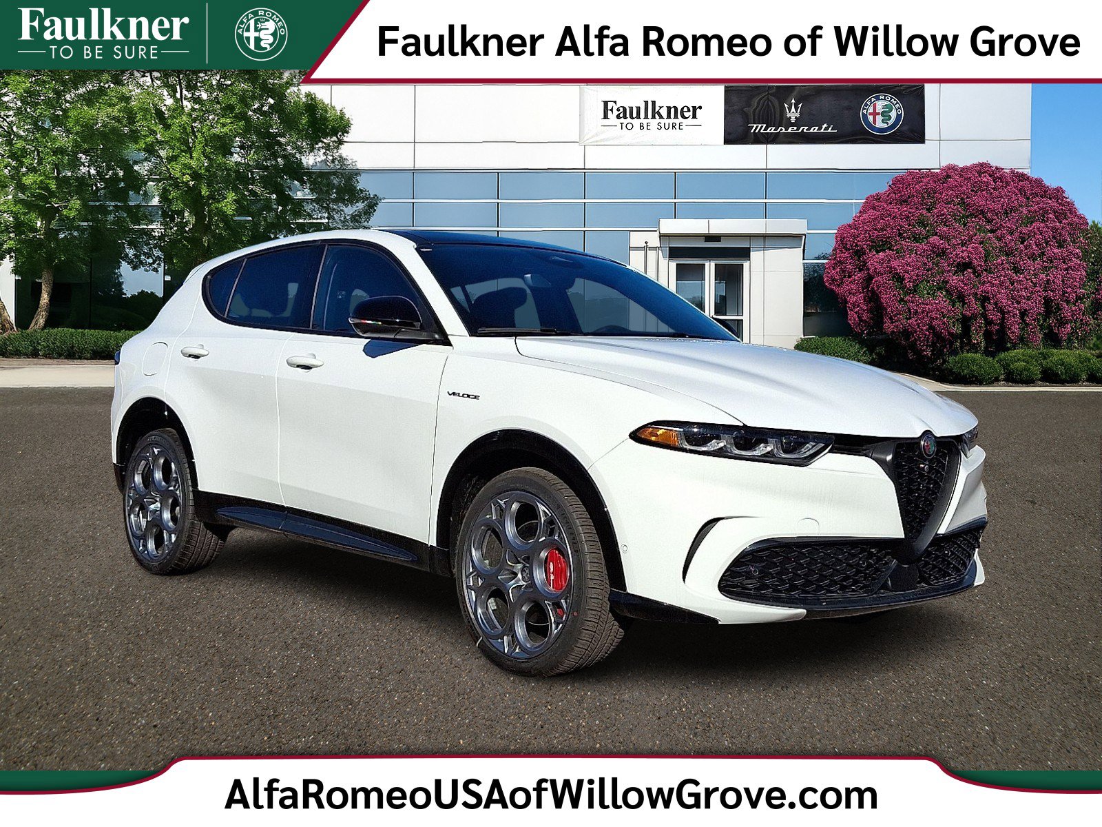 2025 Alfa Romeo Tonale Base's photo