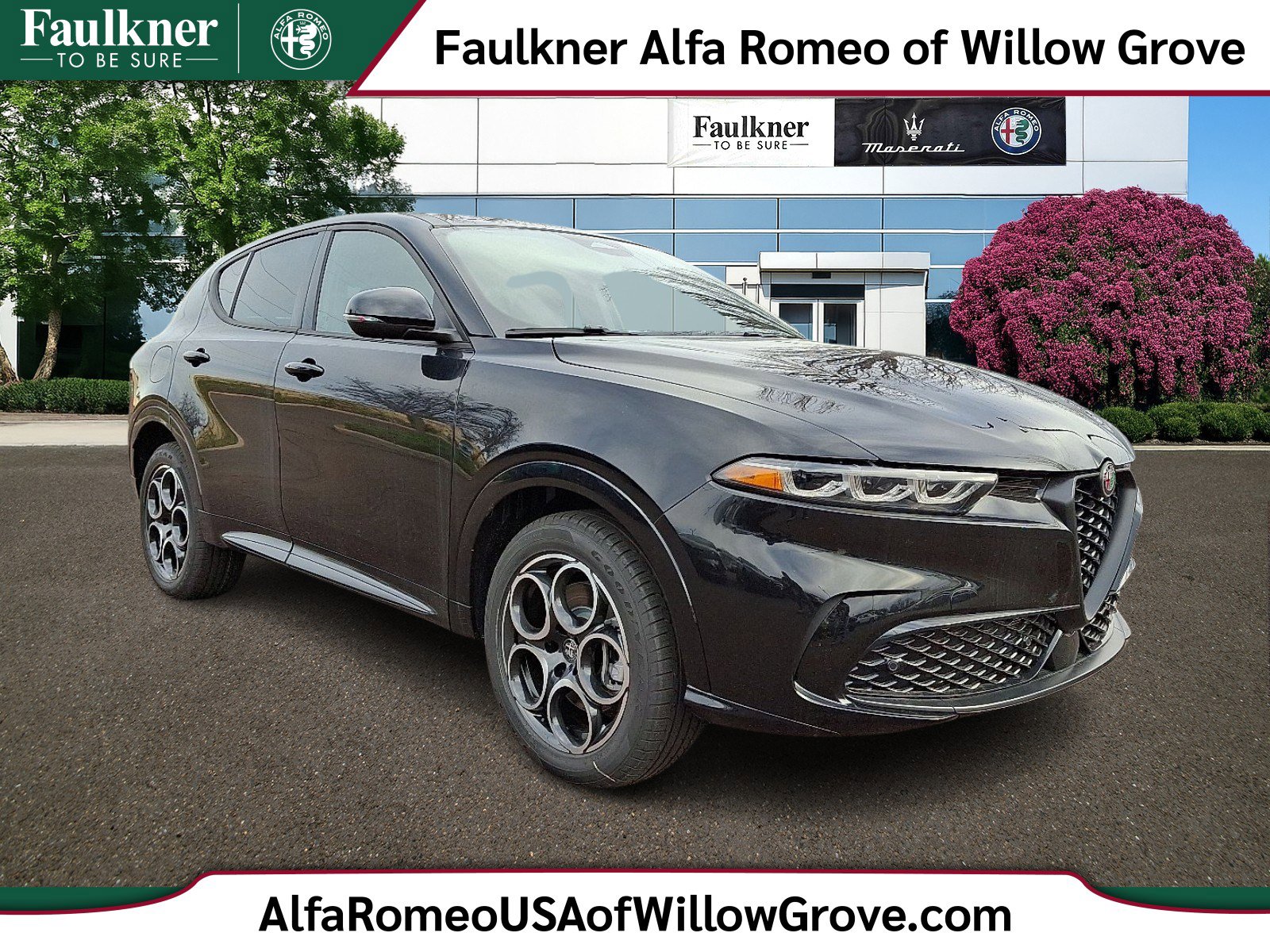 2025 Alfa Romeo Tonale Base's photo