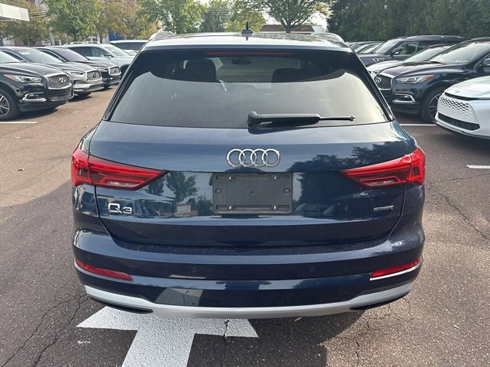 2020 Audi Q3 Premium Plus 45 TFSI photo 3