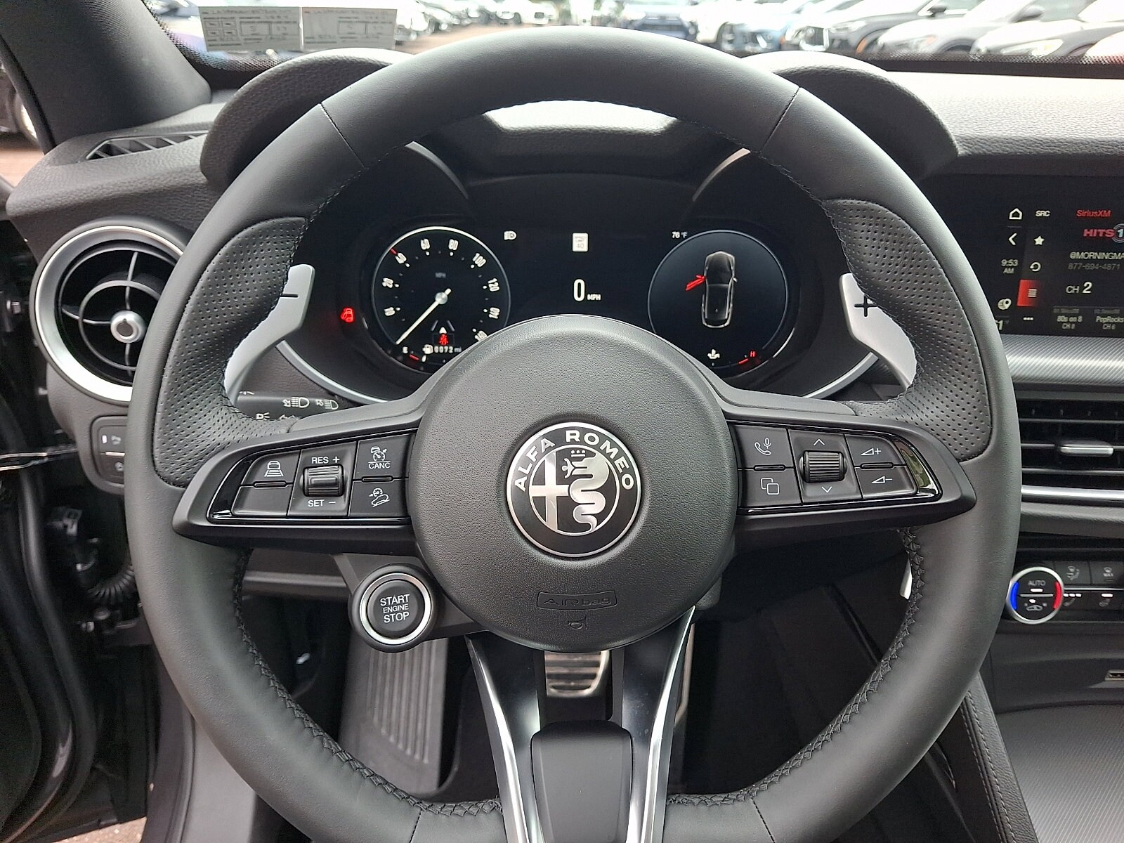 2025 Alfa Romeo Stelvio Base - Photo 17
