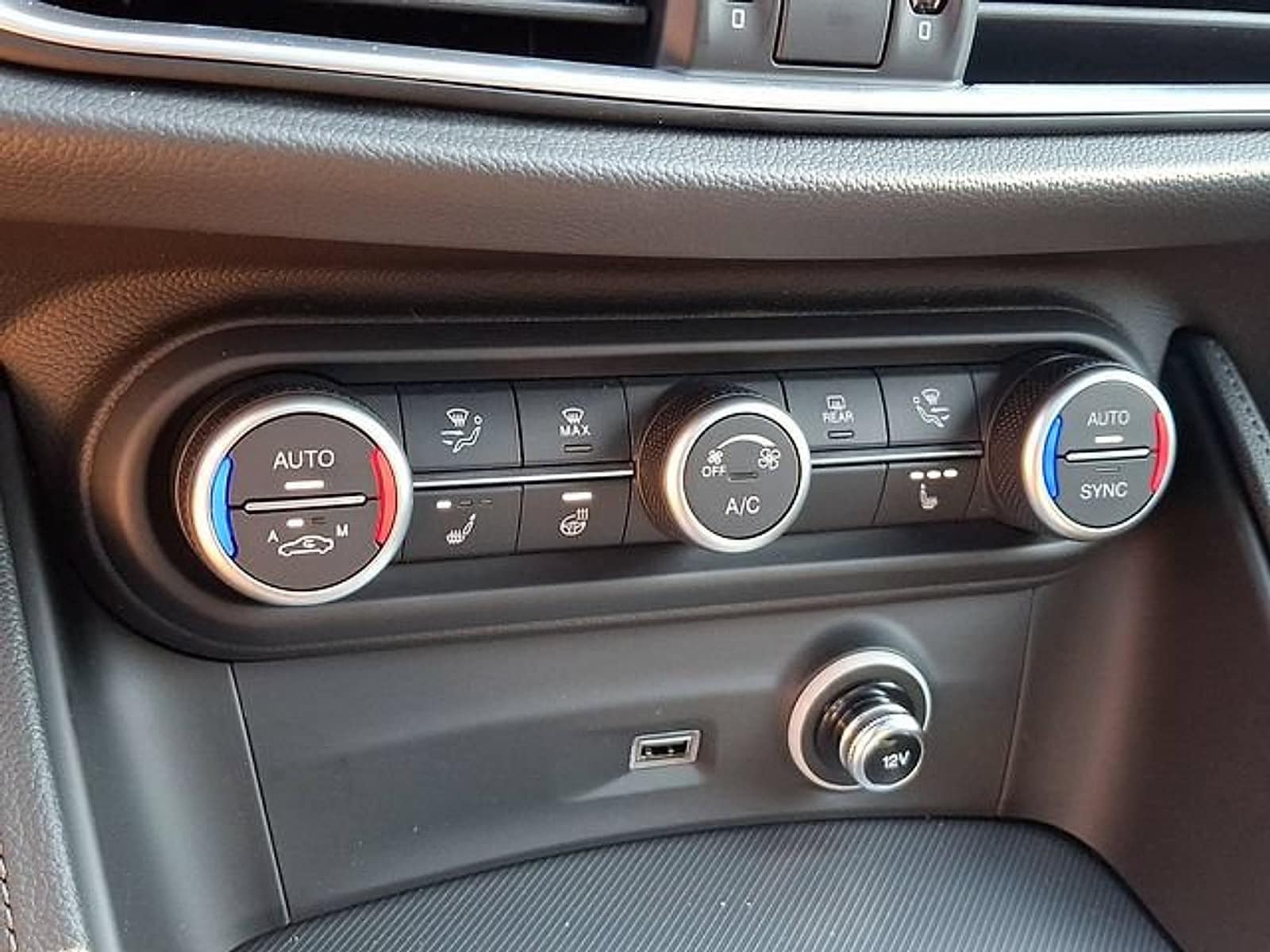 2026 Alfa Romeo Stelvio Base - Photo 15