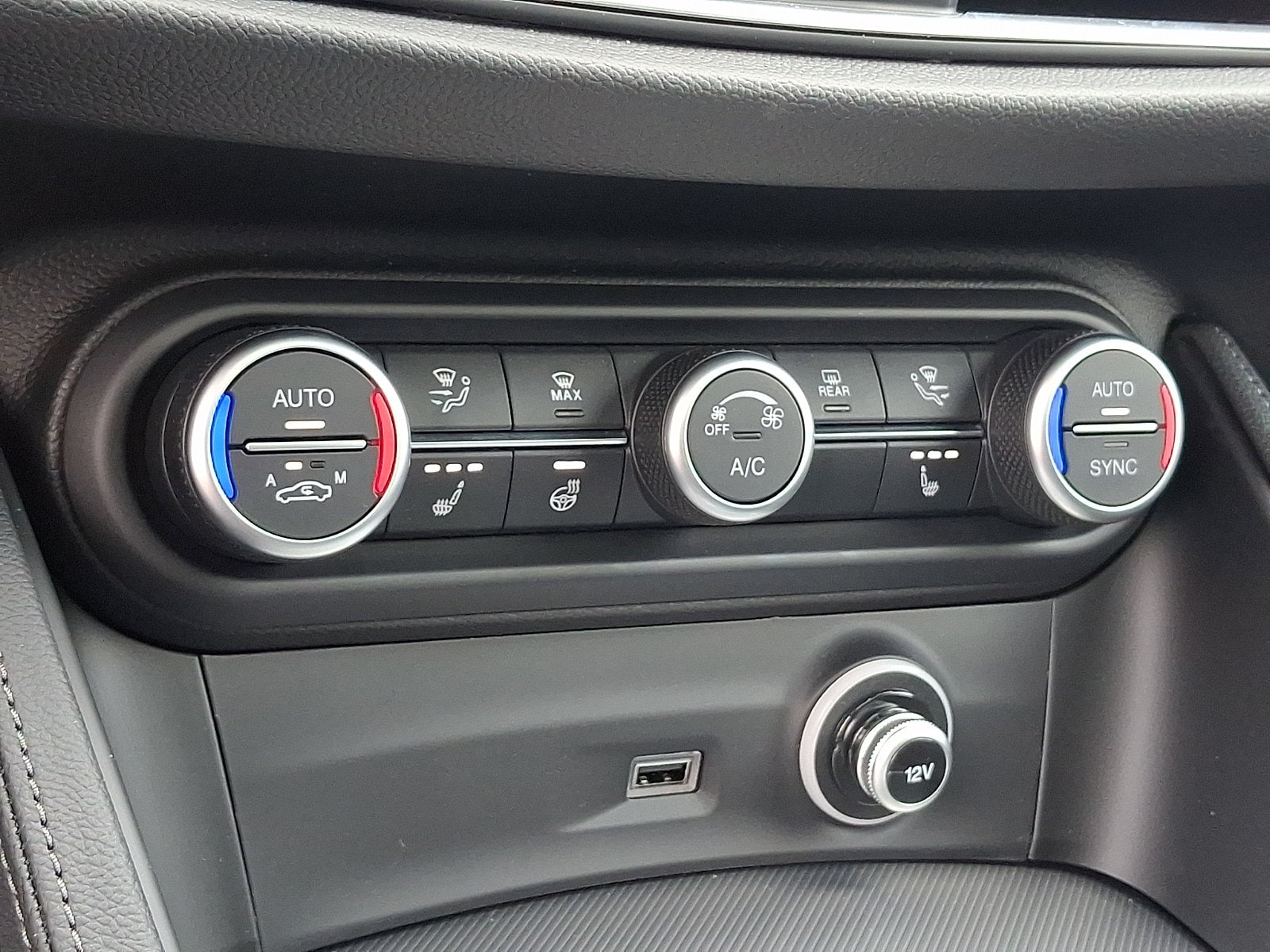 2026 Alfa Romeo Stelvio Base - Photo 11