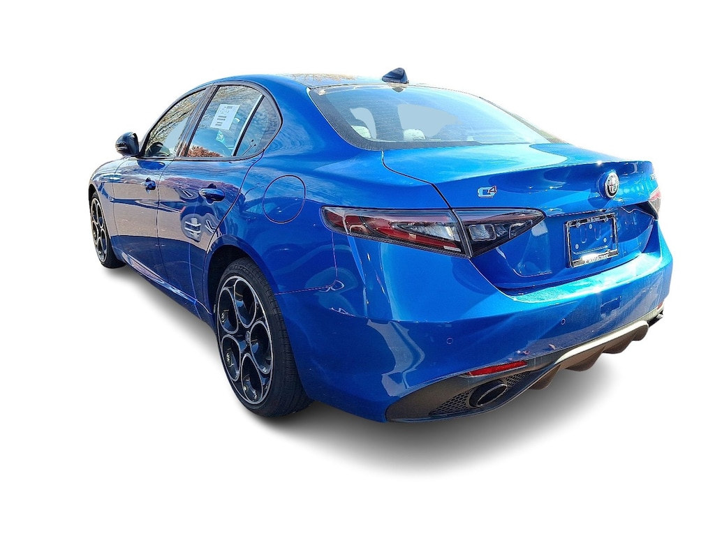 New 2025 Alfa Romeo Giulia AWD Sedan