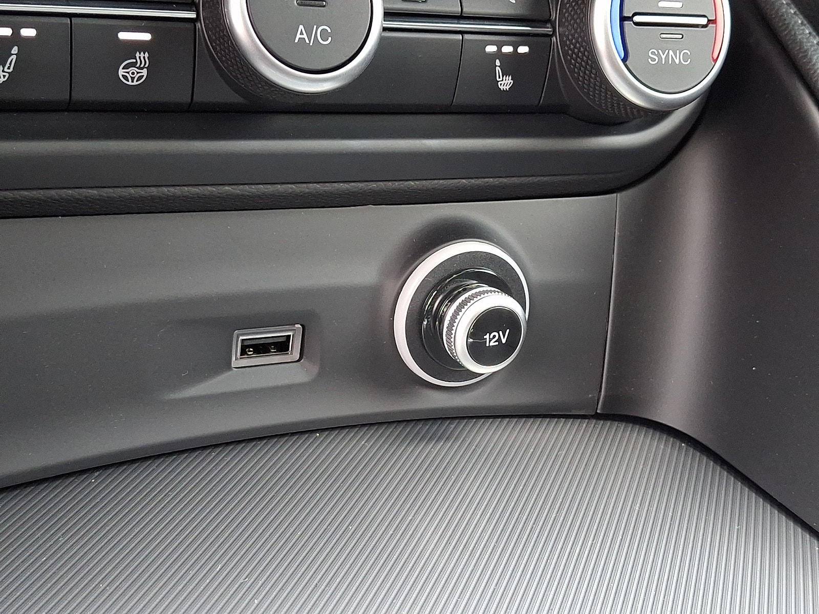 2026 Alfa Romeo Stelvio Base - Photo 17