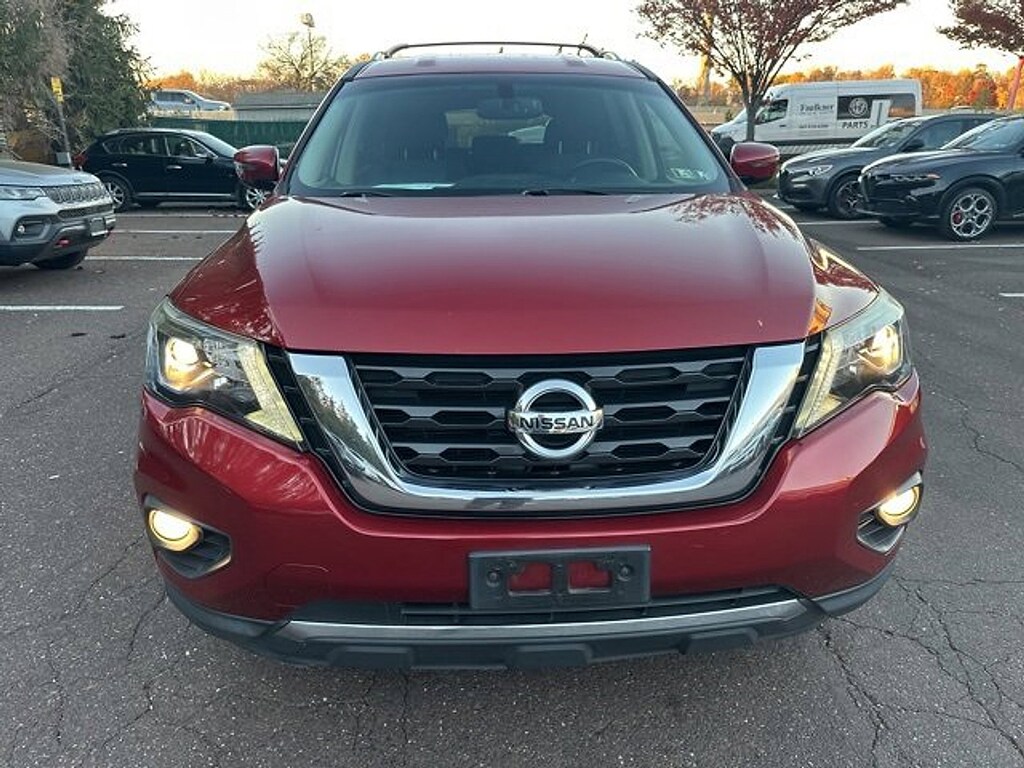 Used 2017 Nissan Pathfinder SV SUV