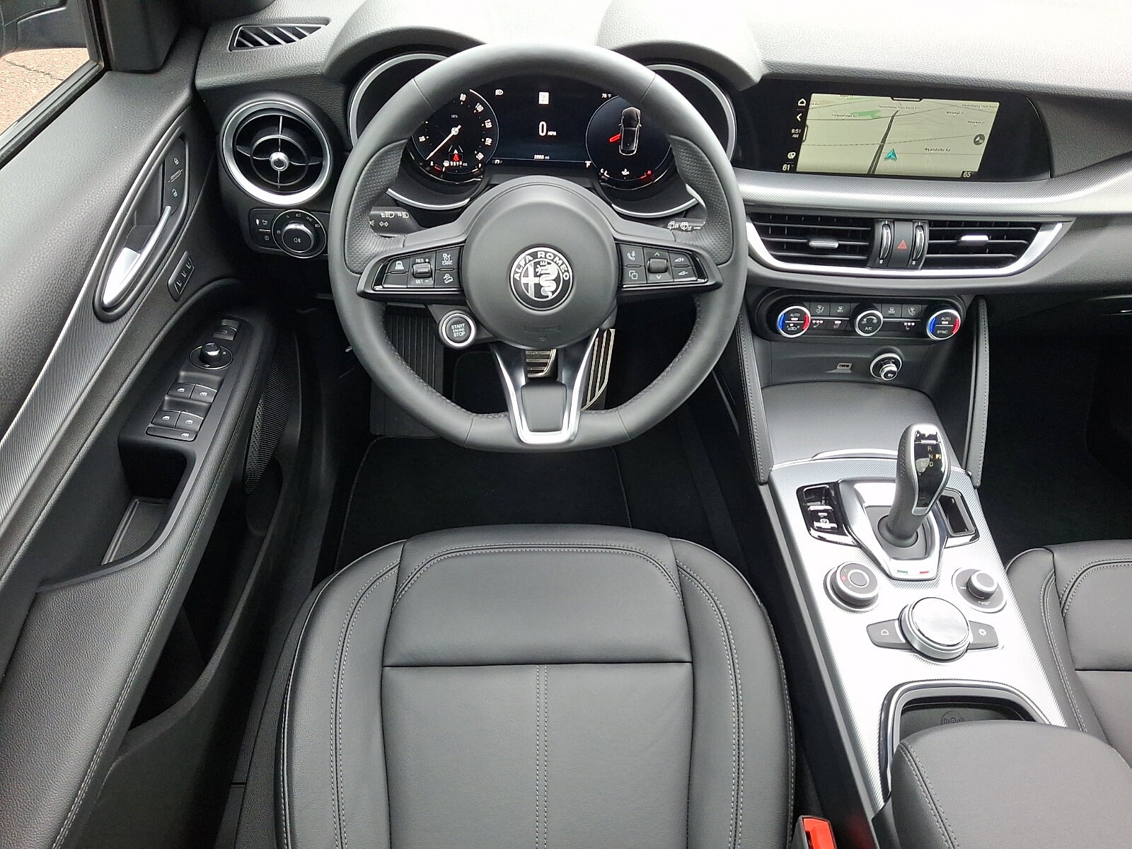 2025 Alfa Romeo Stelvio Base - Photo 7