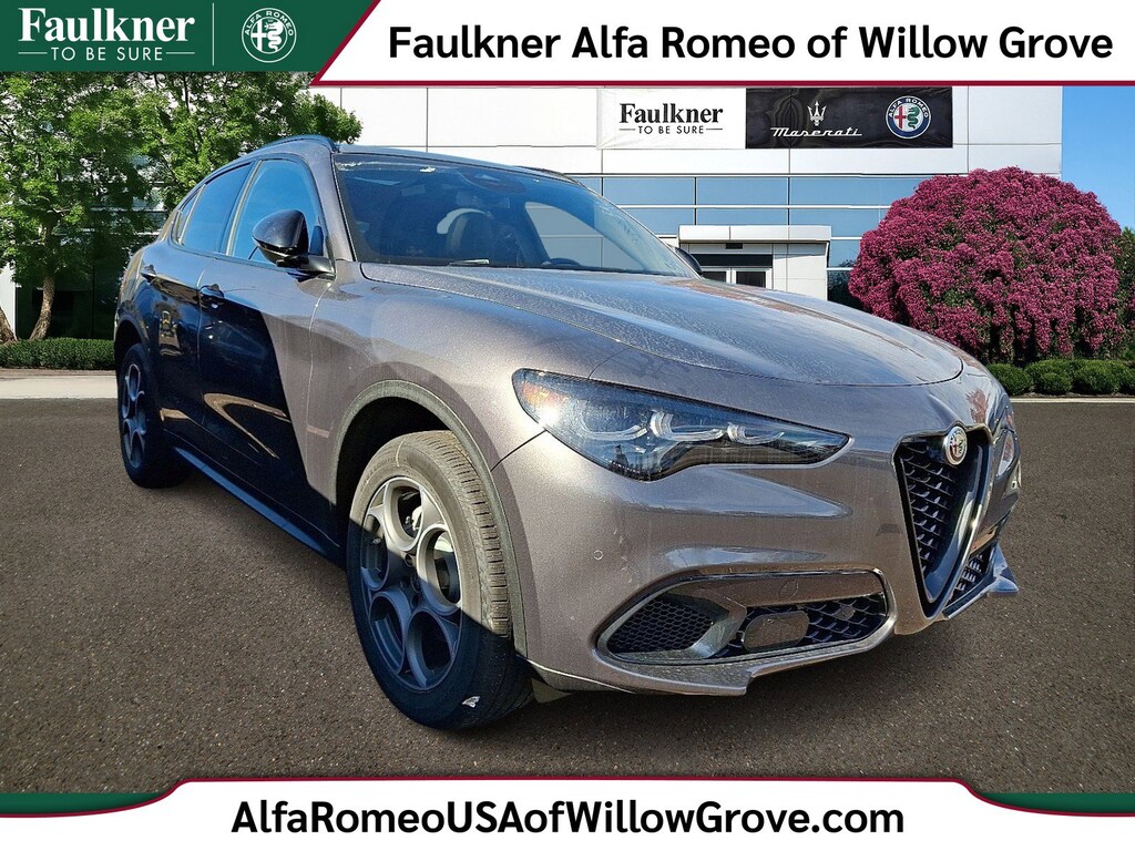 New 2025 Alfa Romeo Stelvio AWD Sport Utility