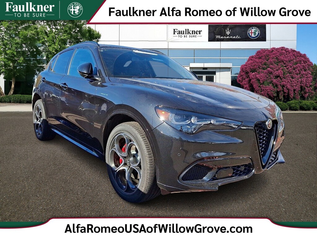 New 2025 Alfa Romeo Stelvio AWD Sport Utility