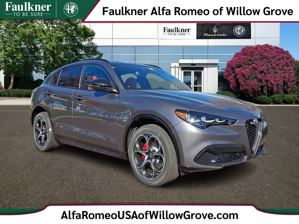 New 2025 Alfa Romeo Stelvio AWD Sport Utility