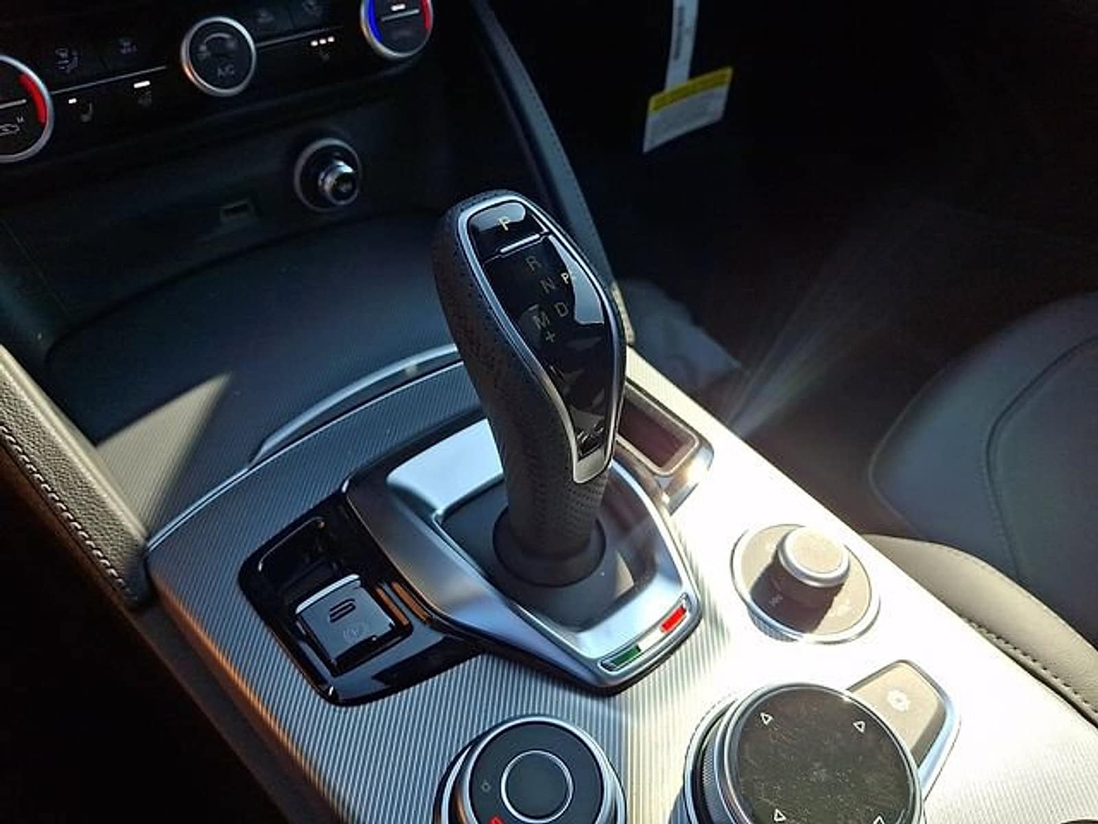 2026 Alfa Romeo Stelvio Base - Photo 14