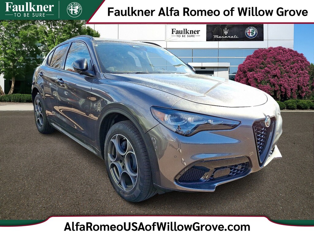 New 2025 Alfa Romeo Stelvio AWD Sport Utility