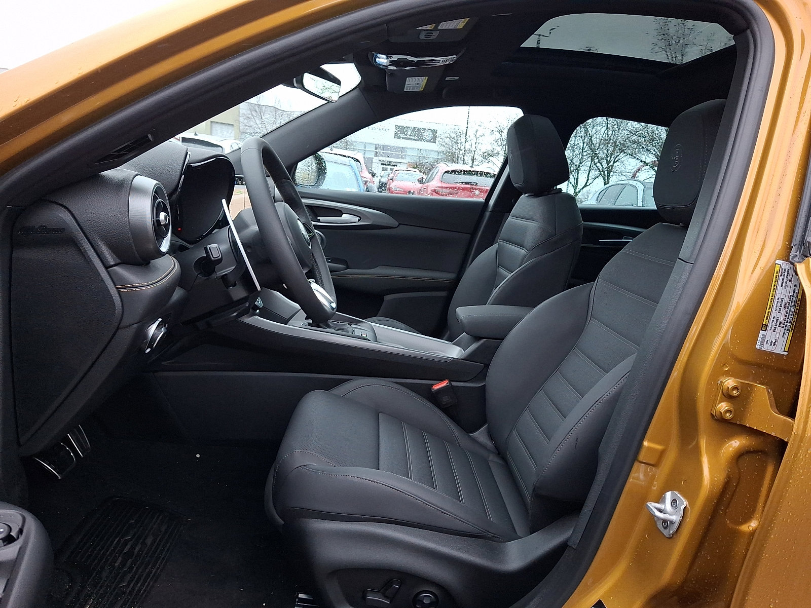 2026 Alfa Romeo Tonale Veloce - Photo 9