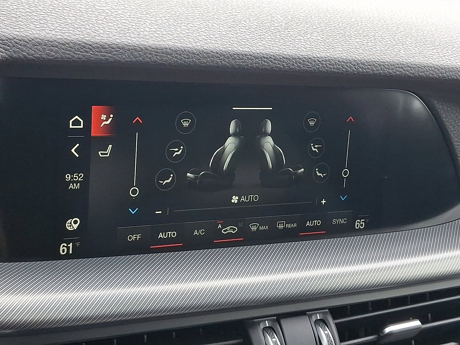 2025 Alfa Romeo Stelvio Base - Photo 13