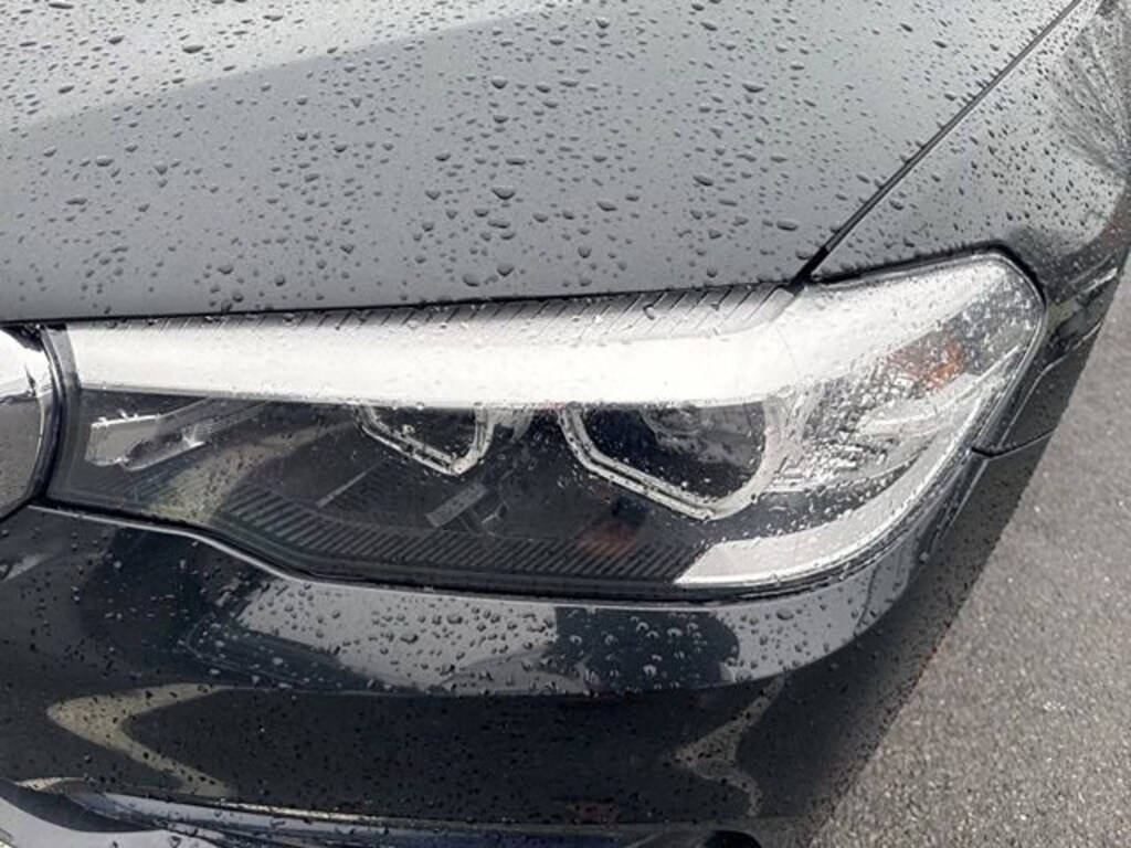 Used 2018 BMW 5 Series 530i xDrive Sedan