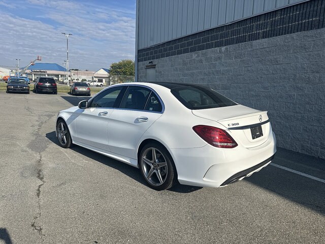 2018 Mercedes Benz C 300 4MATIC Sedan photo 3