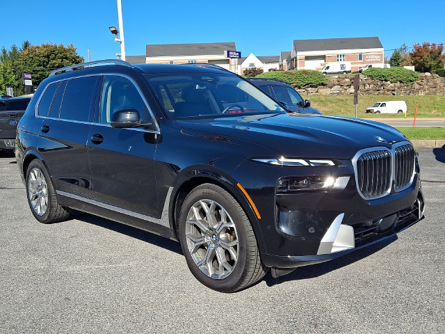 2026 BMW X7 40i