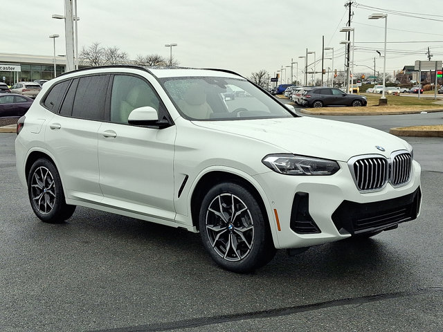 2023 BMW X3 30i's photo