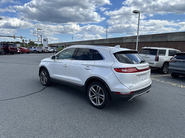 2017 Lincoln MKC Reserve photo 3