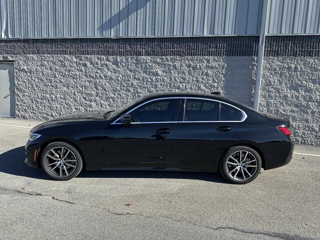 2021 Bmw 330i xDrive photo 2
