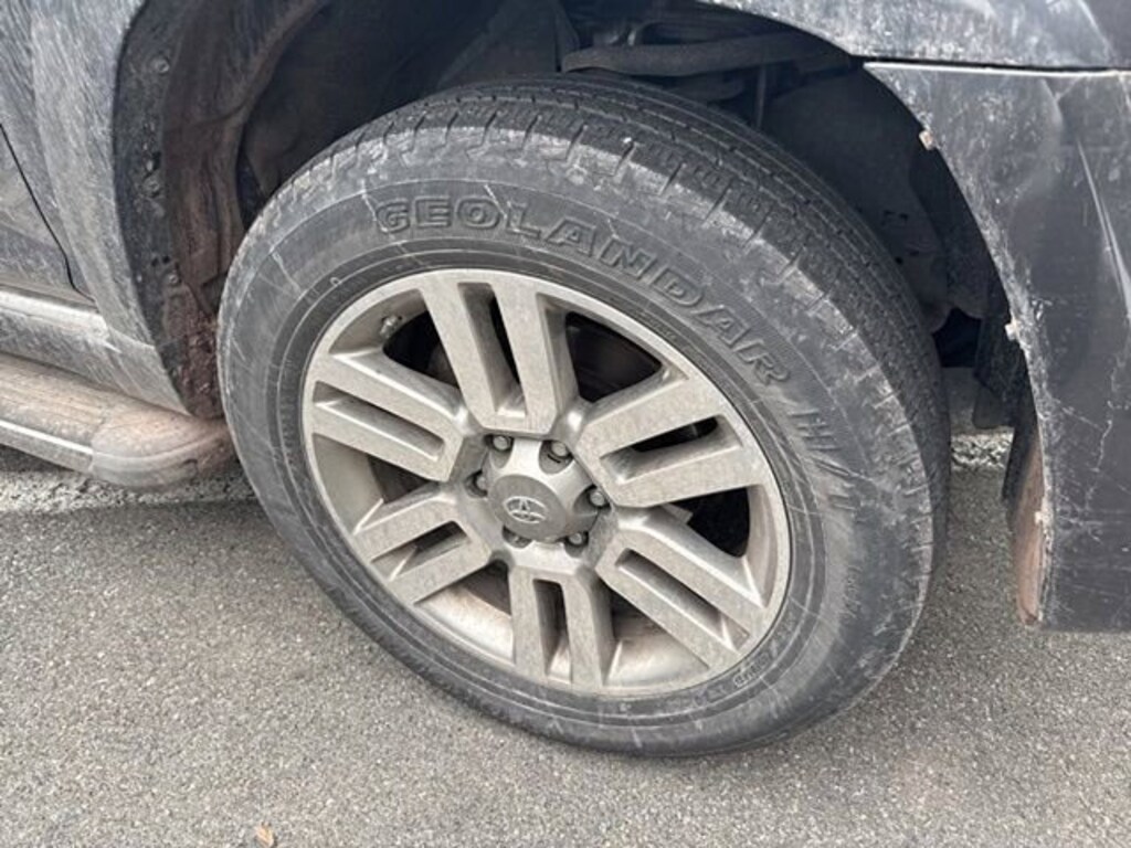 Used 2011 Toyota 4Runner SR5 4WD V6 SR5