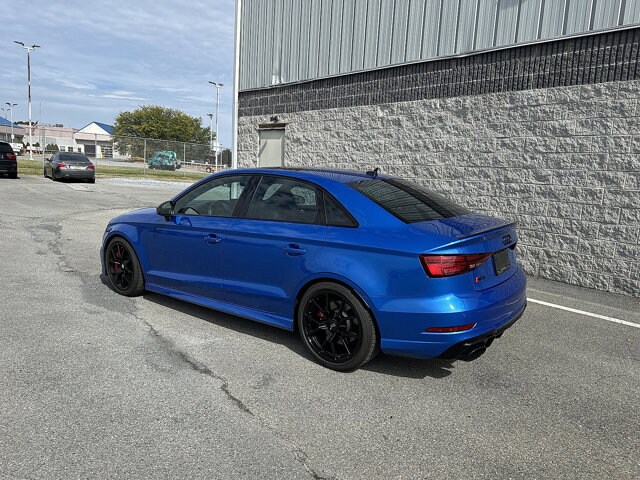 2019 Audi RS 3 Base photo 3