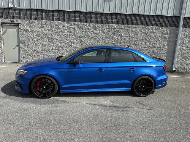 2019 Audi RS 3 Base photo 2