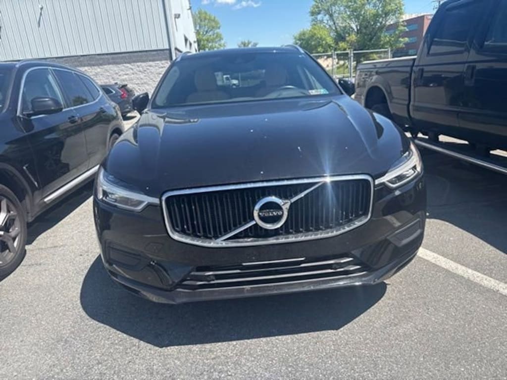 Used 2019 Volvo XC60 Momentum T6 AWD Momentum