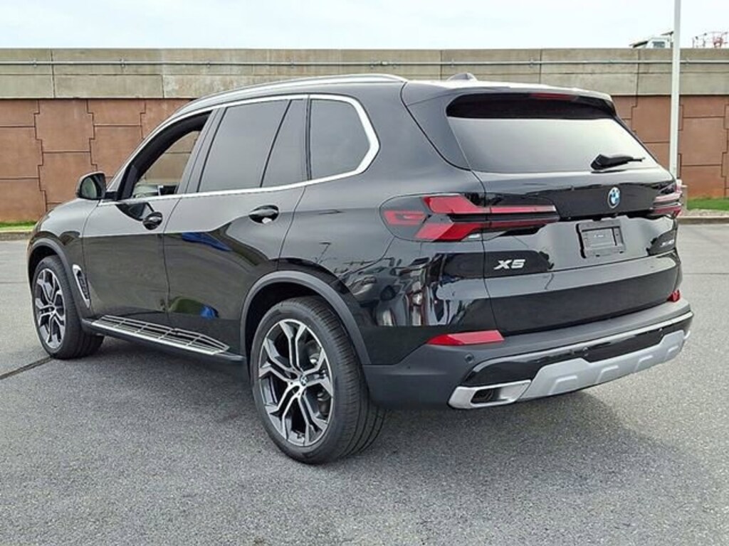 Certified 2026 BMW X5 xDrive40i xDrive40i Sports Activity Vehicle