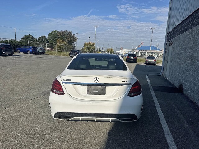 2018 Mercedes Benz C 300 4MATIC Sedan photo 4