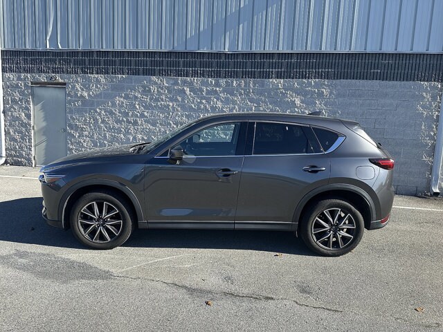 2018 Mazda CX-5 Grand Touring Premium photo 2