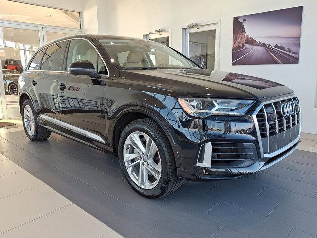 2021 Audi Q7 Premium Plus's photo