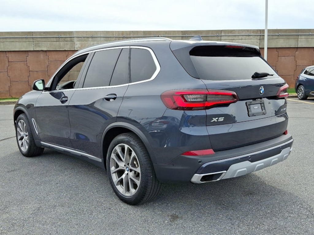Used 2021 BMW X5 xDrive40i xDrive40i Sports Activity Vehicle