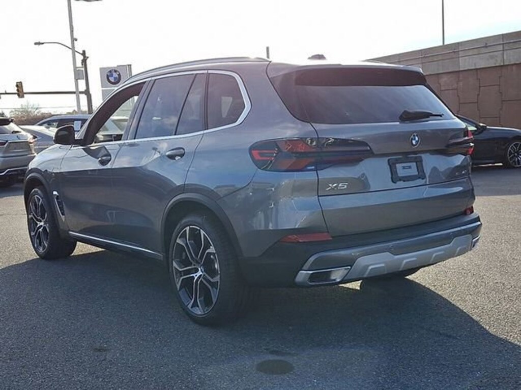 Used 2026 BMW X5 xDrive40i xDrive40i Sports Activity Vehicle