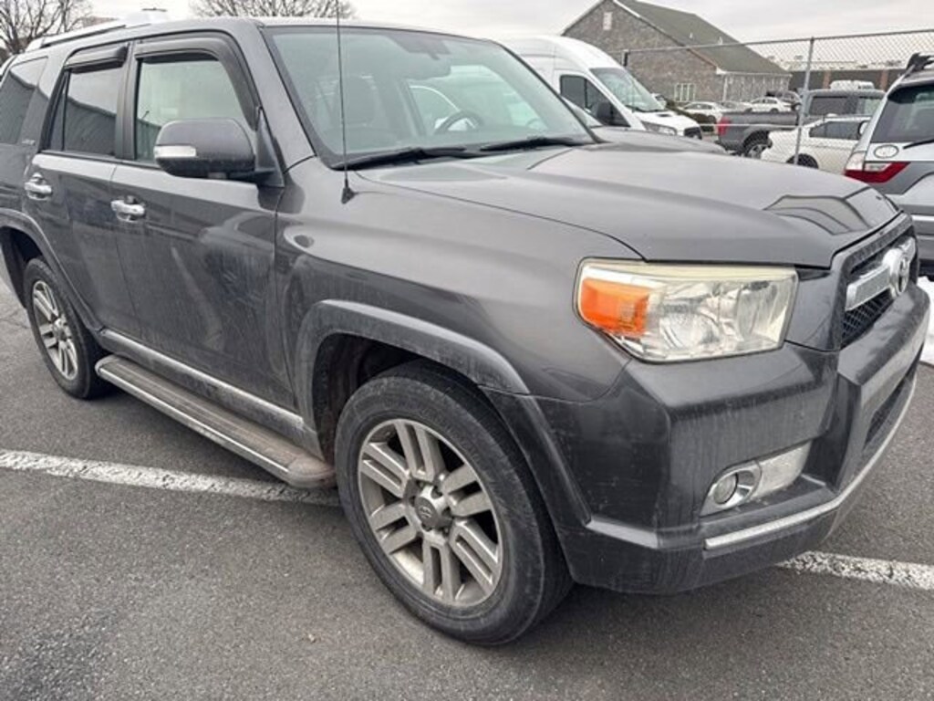 Used 2011 Toyota 4Runner SR5 4WD V6 SR5