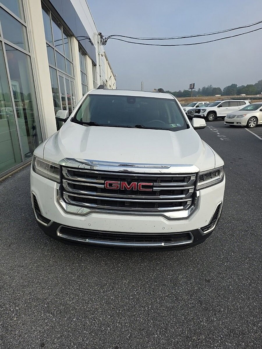 2022 Gmc Acadia SLE photo 2