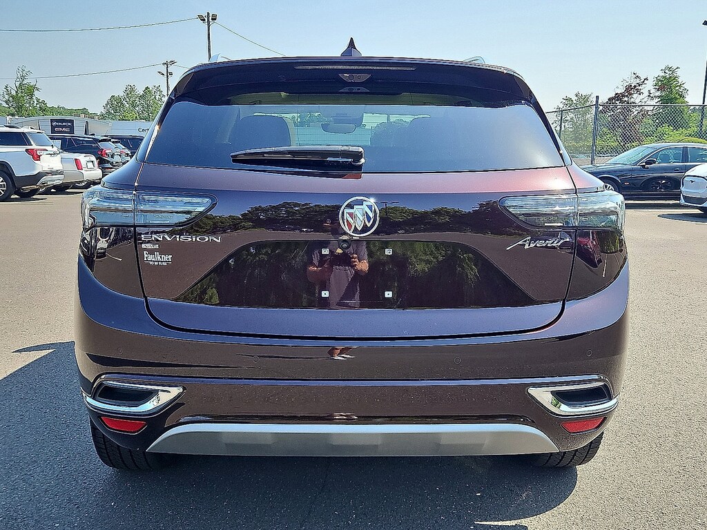 2022 Buick Envision Avenir photo 3