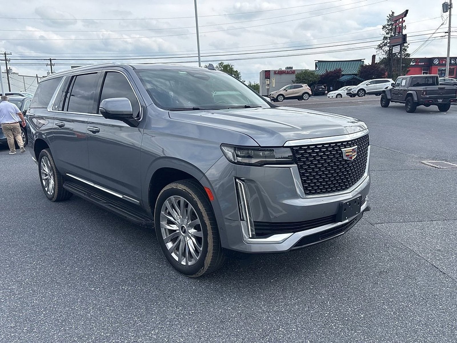 Used 2022 Cadillac Escalade ESV Premium Luxury with VIN 1GYS4KKL2NR330431 for sale in Mechanicsburg, PA