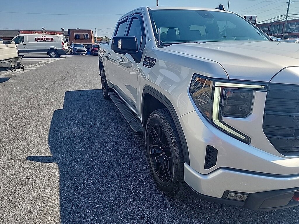 Certified 2022 GMC Sierra 1500 Elevation 4WD Crew Cab 147 Elevation w/3SB