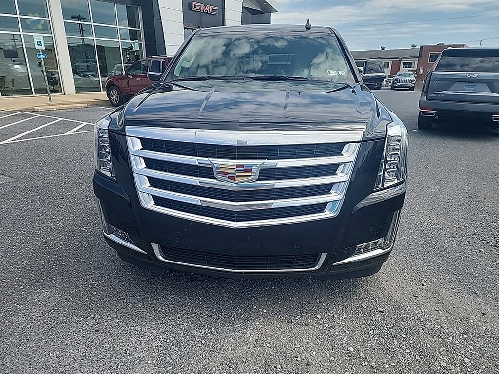 Used 2016 Cadillac Escalade ESV Luxury Collection 4WD Luxury Collection
