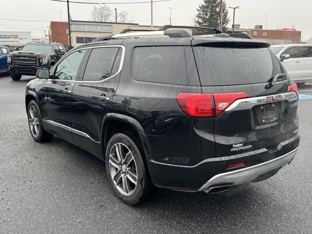 2017 Gmc Acadia Denali photo 4
