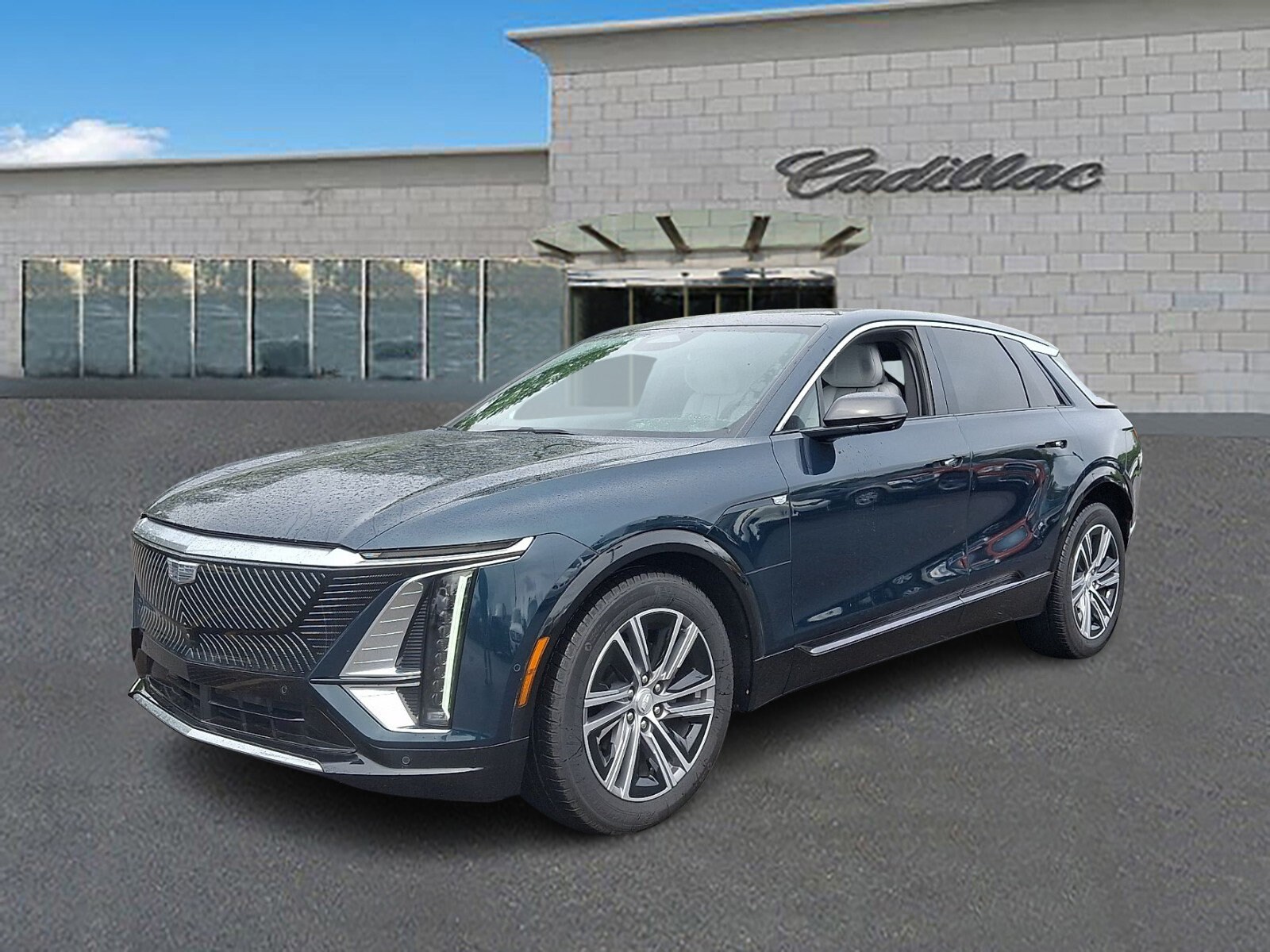 Certified 2024 Cadillac LYRIQ Luxury 2 with VIN 1GYKPRRL1RZ129700 for sale in Doylestown, PA