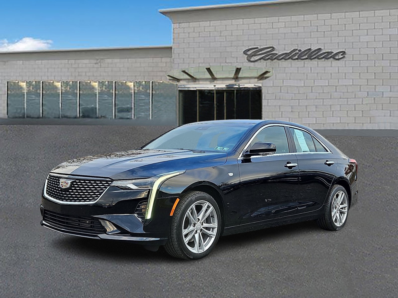 2023 Cadillac CT4 Luxury's photo