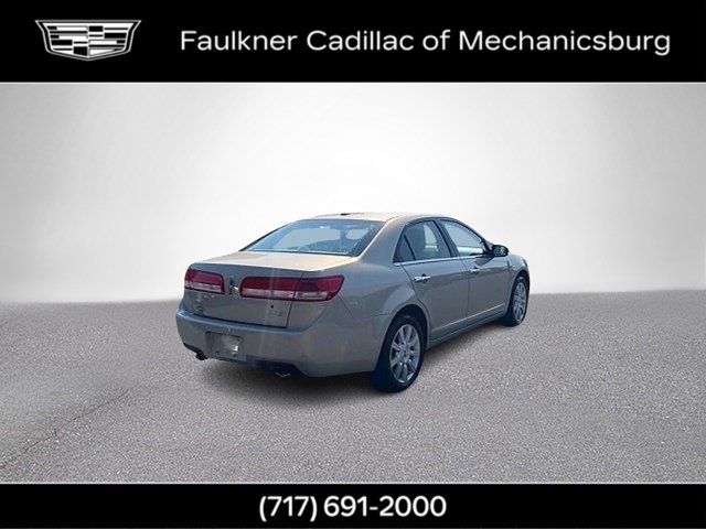2010 Lincoln MKZ photo 4