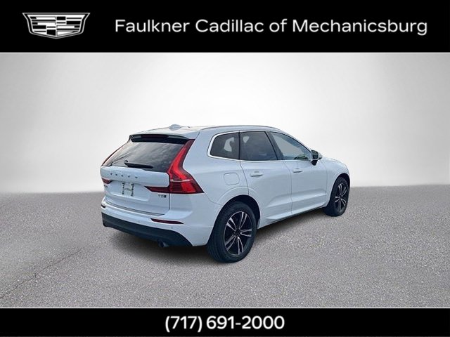 2020 Volvo XC60 T5 Momentum photo 3