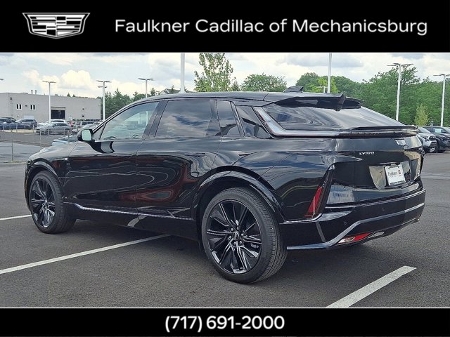 2025 Cadillac Lyriq Sport photo 4